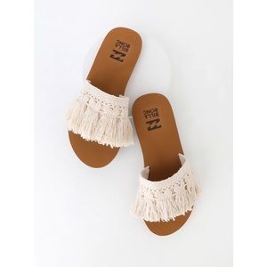 BILLABONG - Coastal Vibe Natural Fringe Sandal